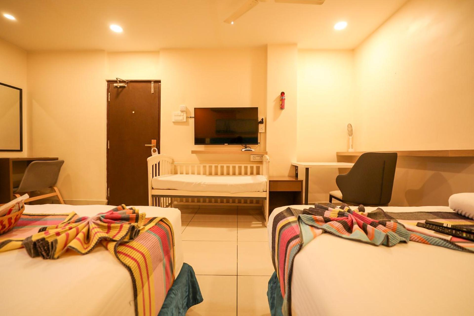 Hotel White Fields Hitec City,